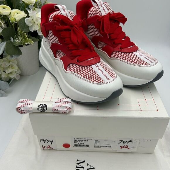 Men’s Alexander Mcqueen oversize sneakers, size 42, made in Italy - Picture 2 of 10